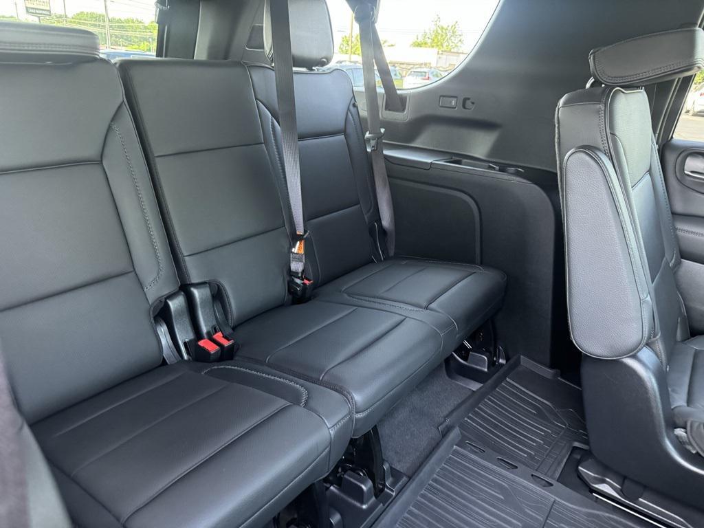 used 2022 GMC Yukon XL car, priced at $49,246