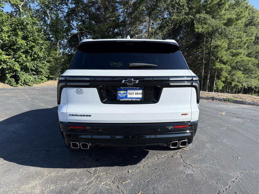 new 2026 Chevrolet Traverse car, priced at $55,290