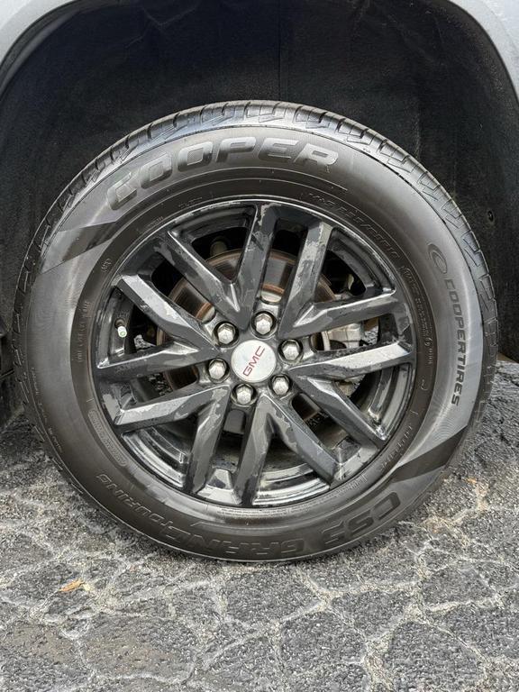 used 2018 GMC Acadia car, priced at $15,670