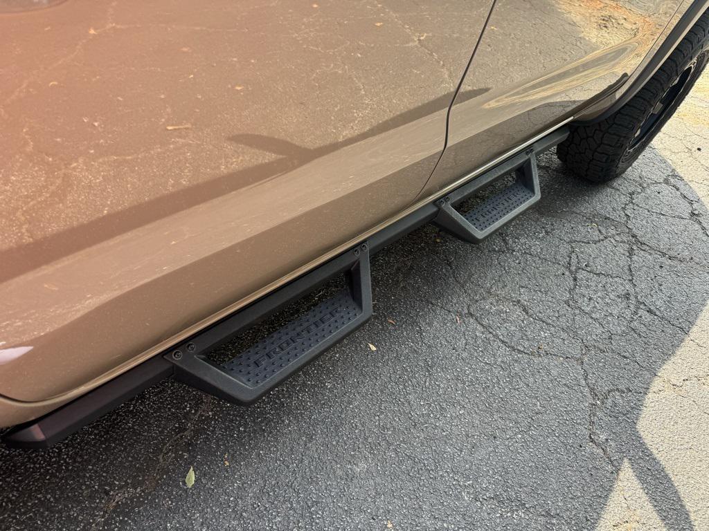 used 2022 Nissan Frontier car, priced at $35,500