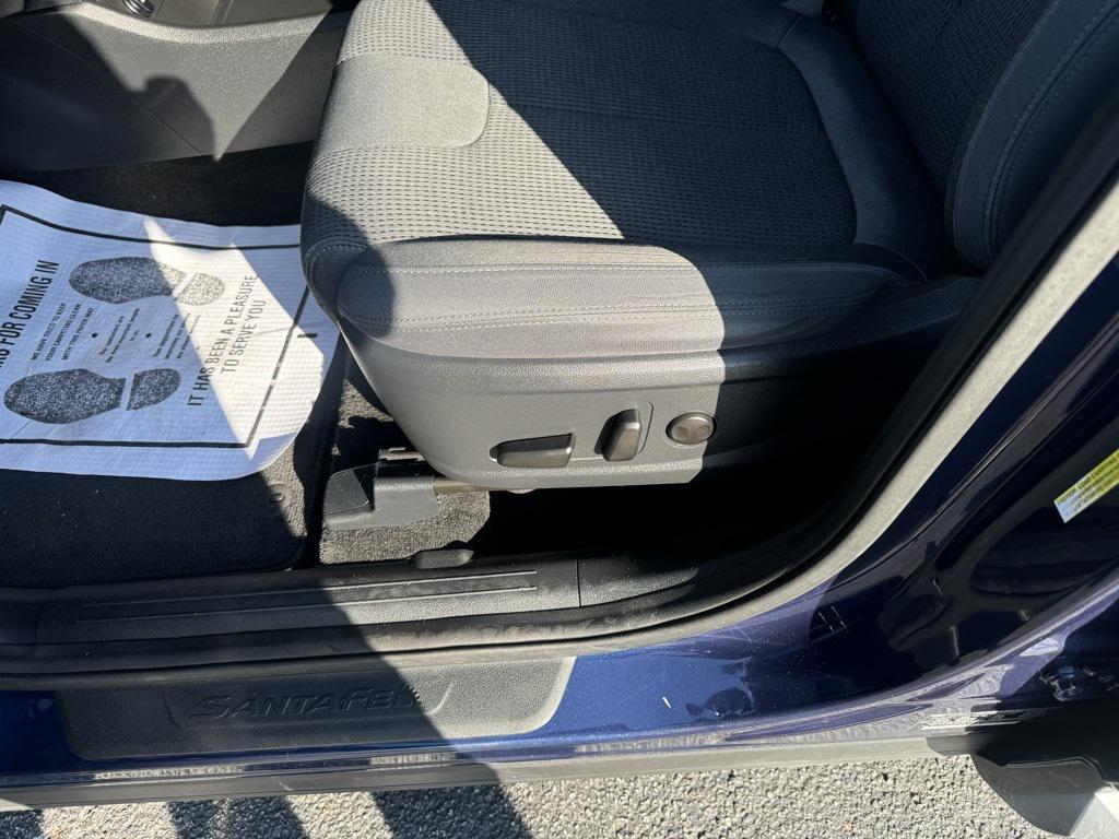 used 2021 Hyundai Santa Fe car, priced at $19,888