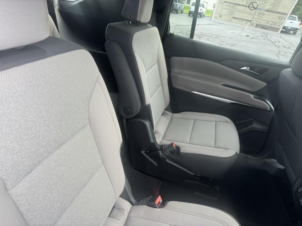 new 2026 Chevrolet Traverse car, priced at $40,695