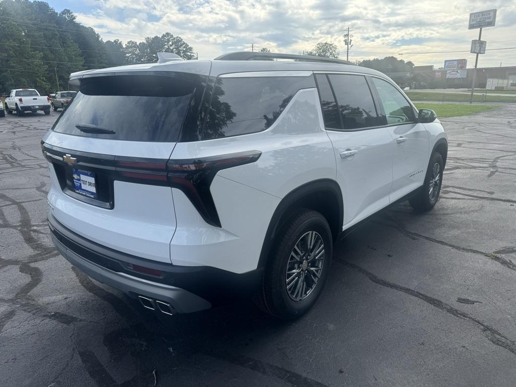 new 2026 Chevrolet Traverse car, priced at $40,695