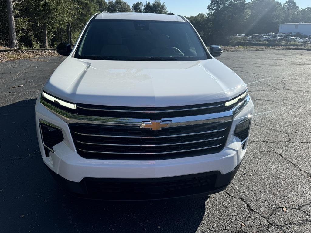 new 2026 Chevrolet Traverse car, priced at $39,695