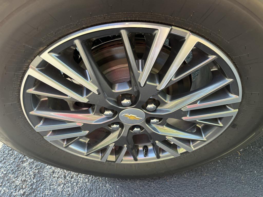 new 2026 Chevrolet Traverse car, priced at $39,695