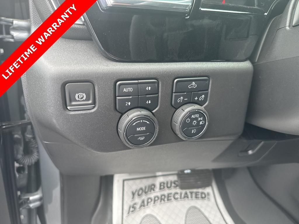 new 2025 Chevrolet Silverado 1500 car, priced at $69,760