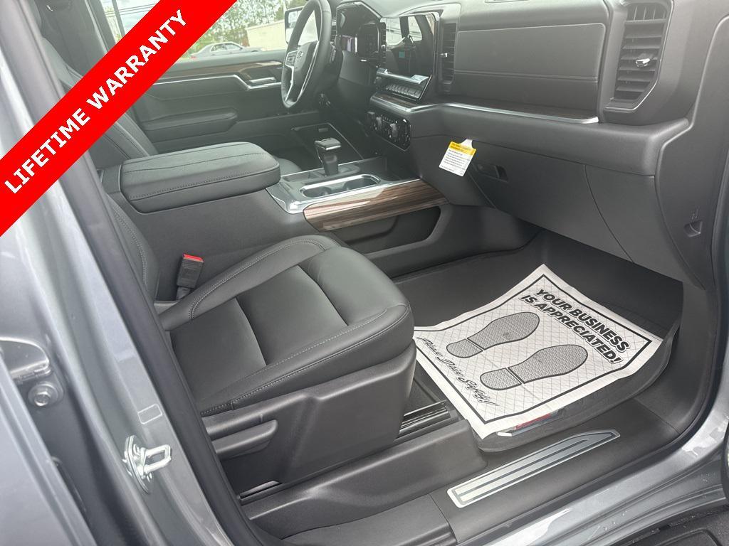 new 2025 Chevrolet Silverado 1500 car, priced at $69,760