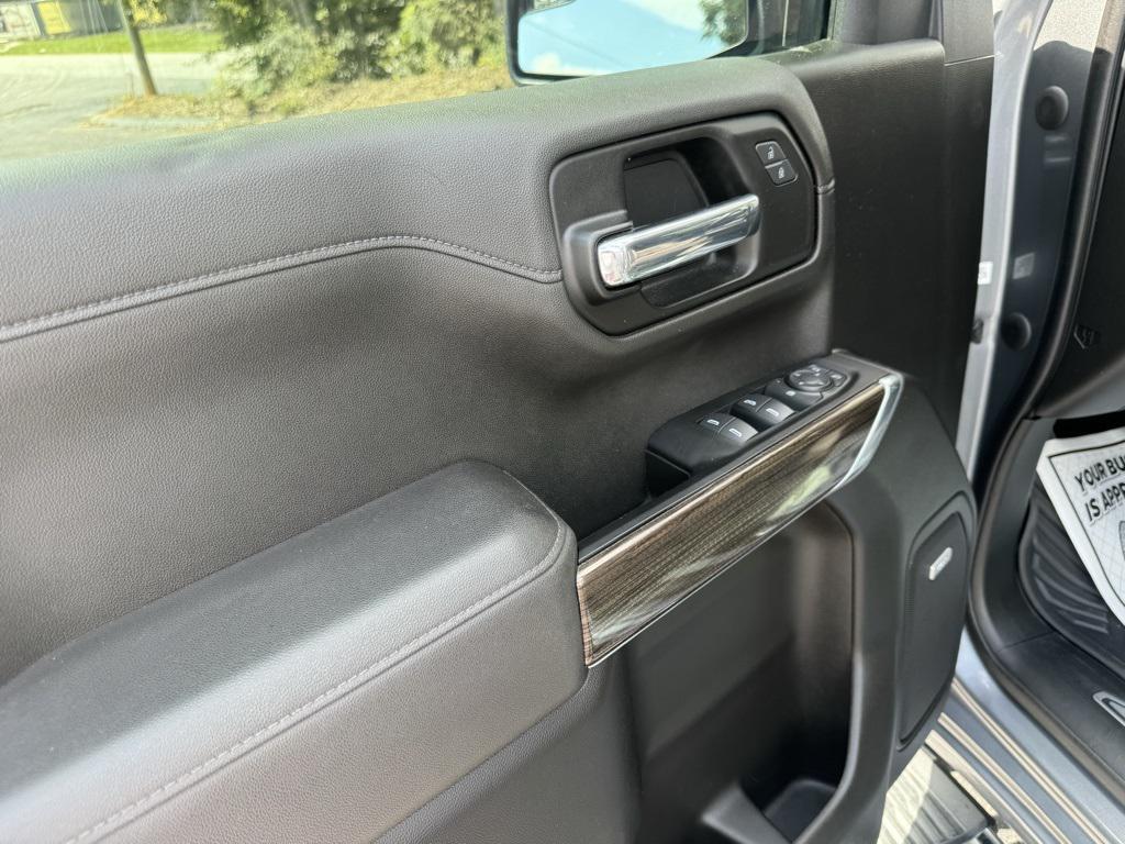 used 2022 Chevrolet Silverado 1500 car, priced at $35,600