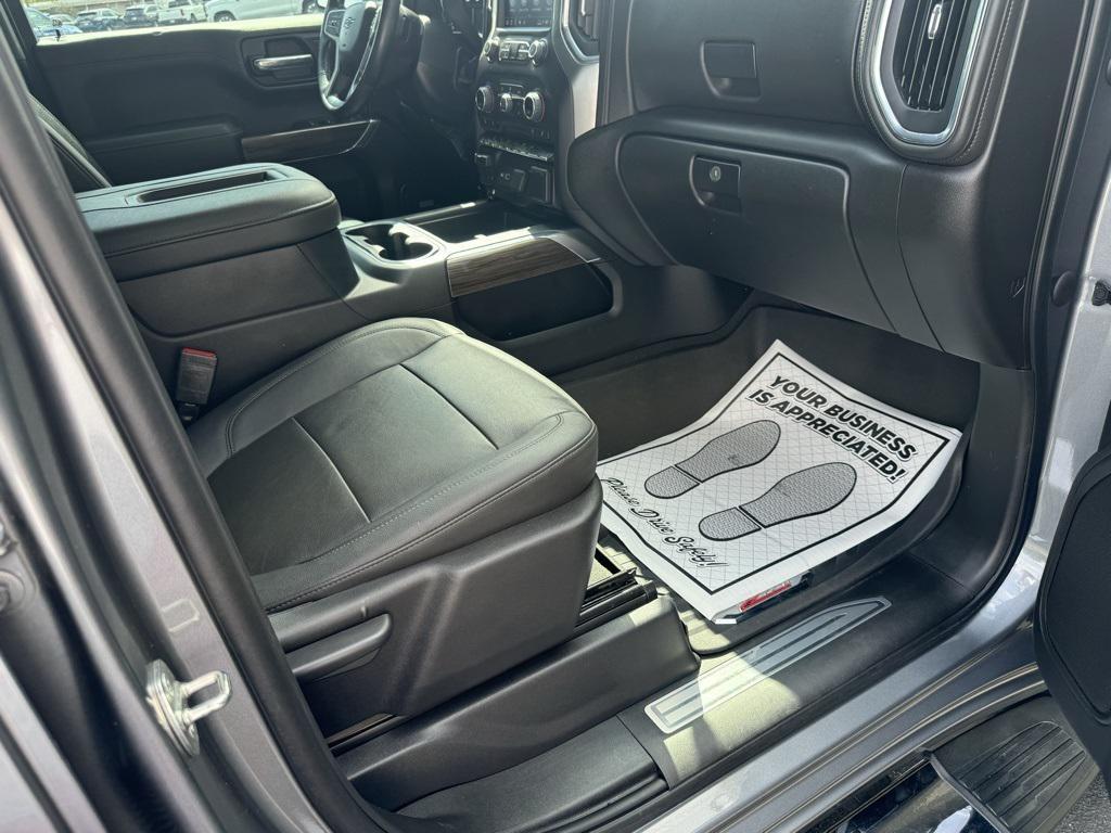 used 2022 Chevrolet Silverado 1500 car, priced at $35,600