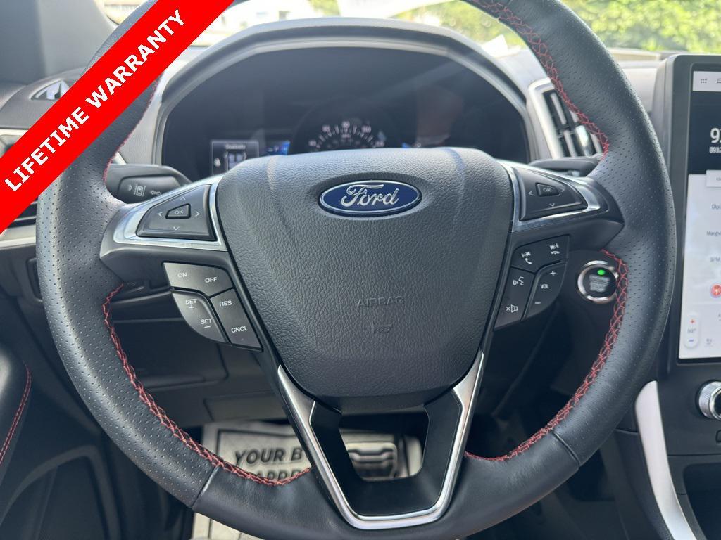 used 2024 Ford Edge car, priced at $31,760