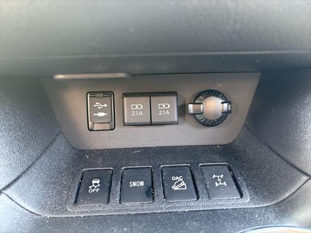 used 2019 Toyota Highlander car, priced at $28,957