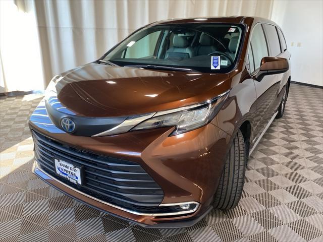 used 2021 Toyota Sienna car, priced at $37,472