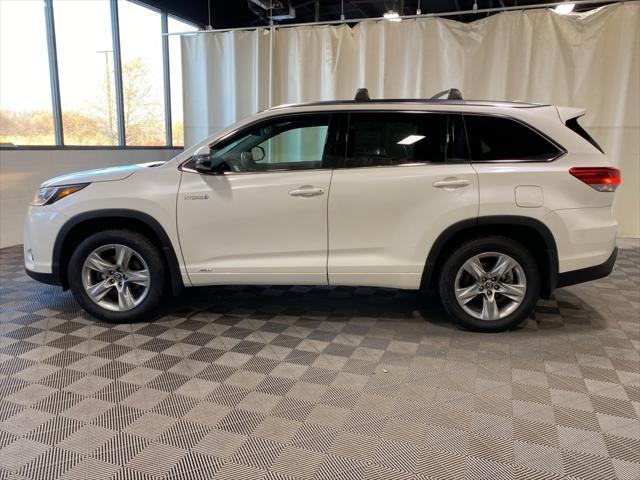 used 2019 Toyota Highlander Hybrid car, priced at $29,978