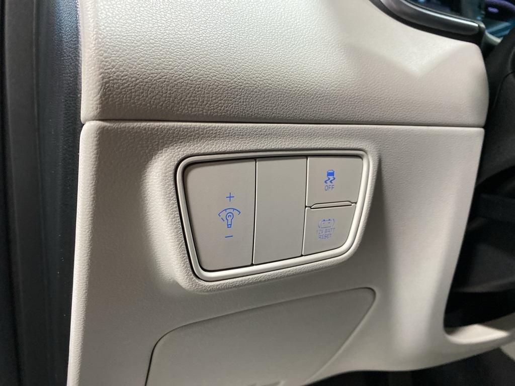 used 2022 Hyundai TUCSON Hybrid car, priced at $22,555