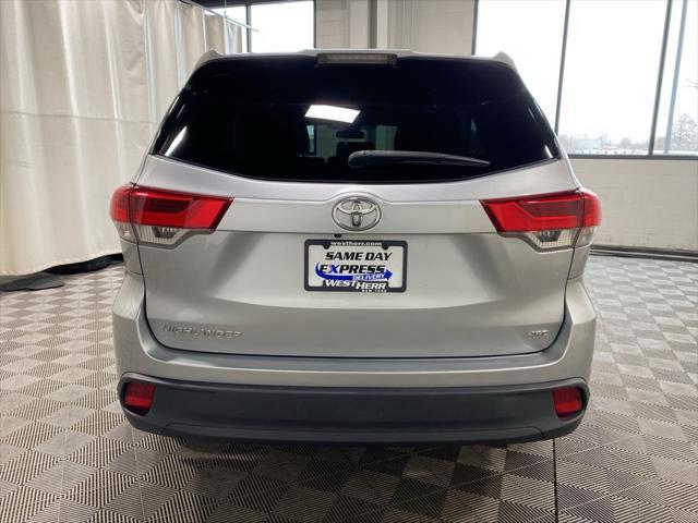 used 2019 Toyota Highlander car, priced at $25,365