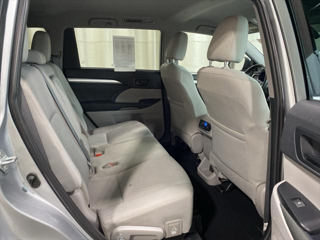 used 2019 Toyota Highlander car, priced at $25,365