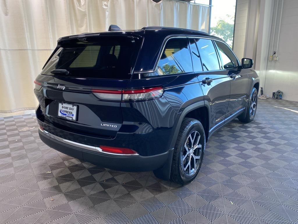 used 2023 Jeep Grand Cherokee car, priced at $33,342