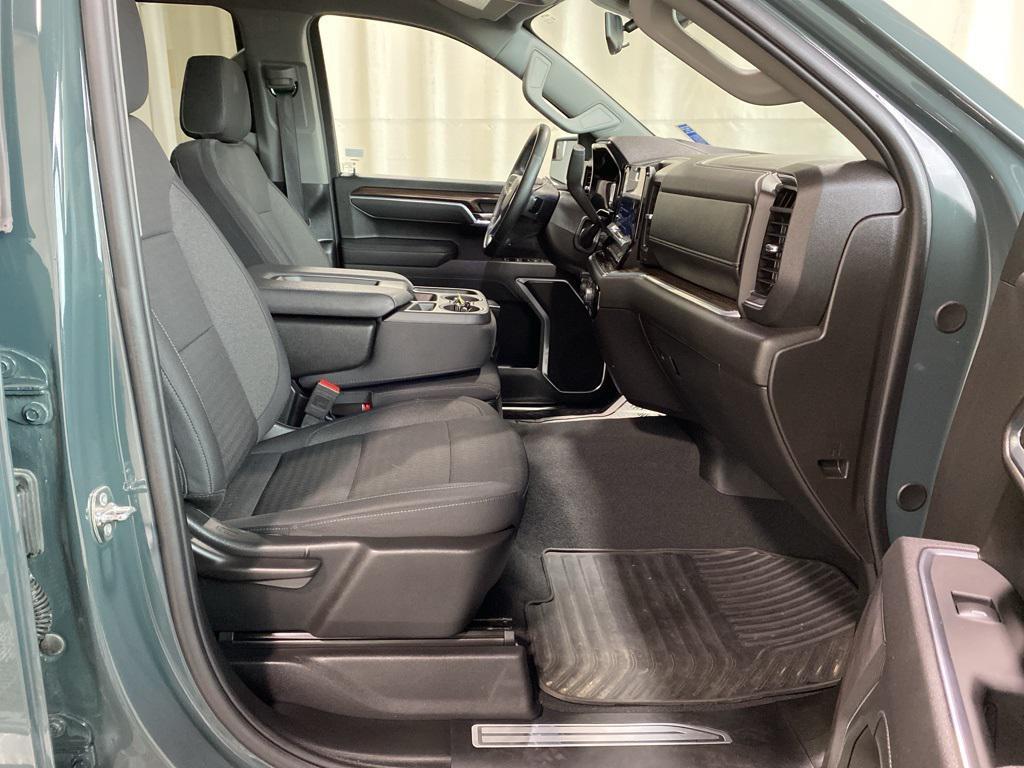 used 2025 Chevrolet Silverado 1500 car, priced at $47,217