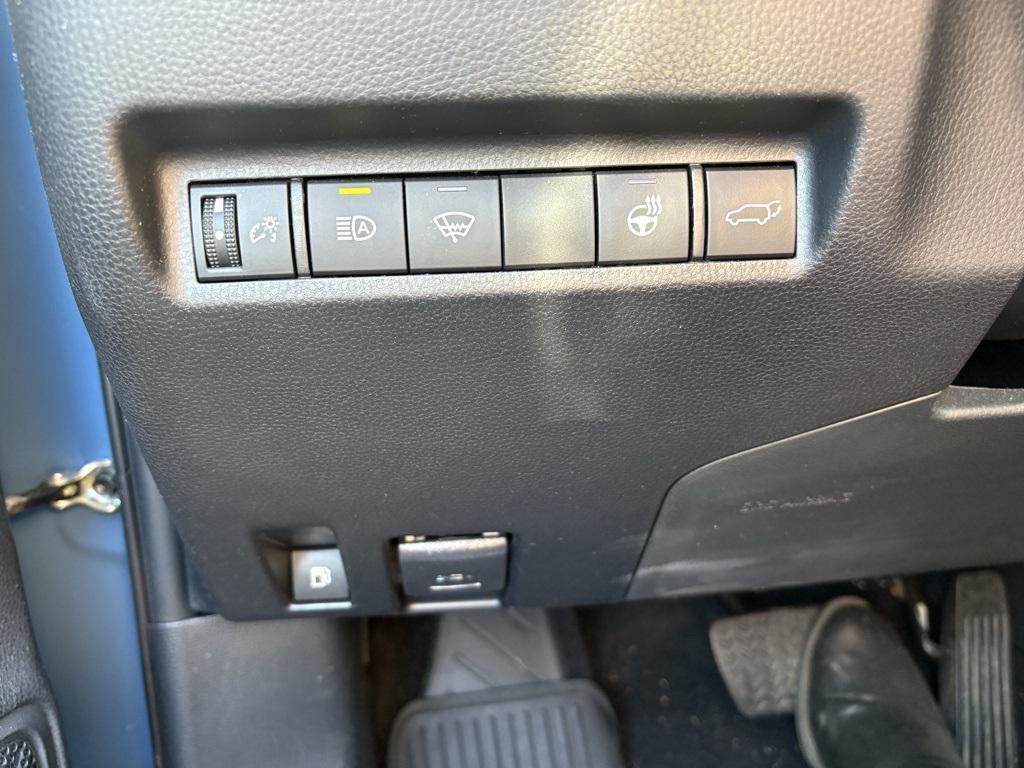 used 2022 Toyota RAV4 Hybrid car, priced at $33,335