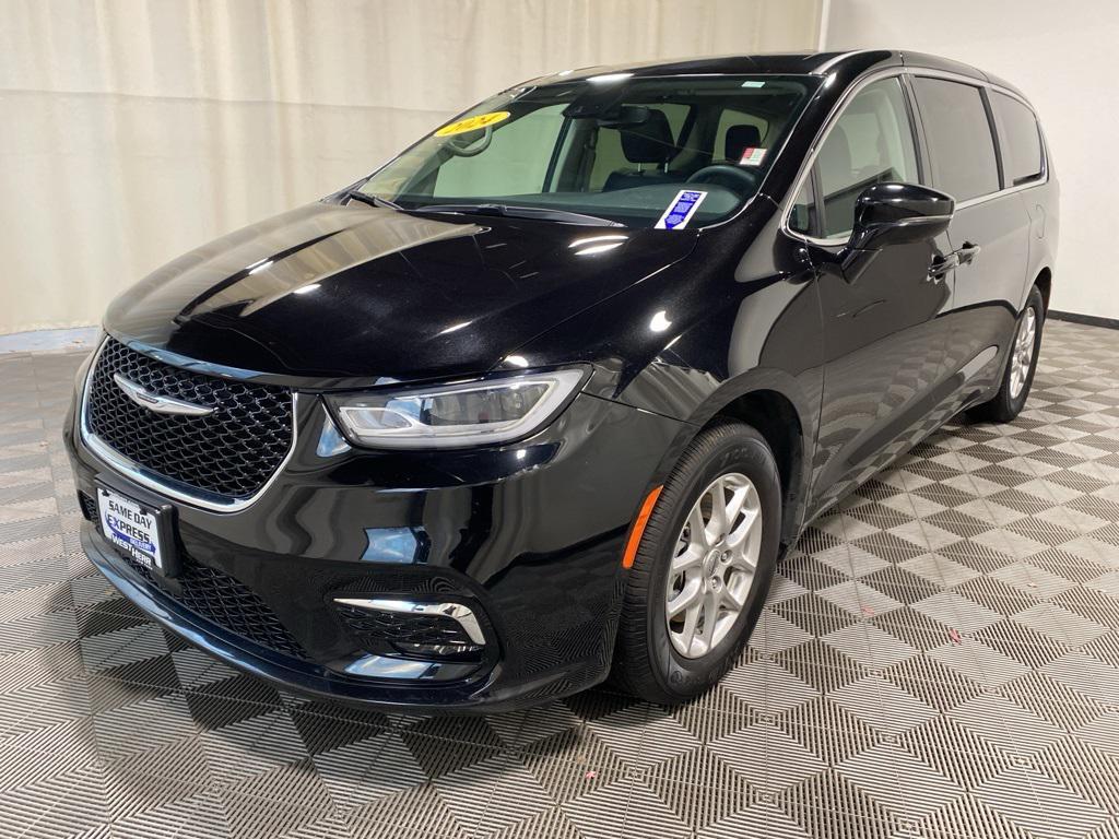 used 2024 Chrysler Pacifica car, priced at $30,990