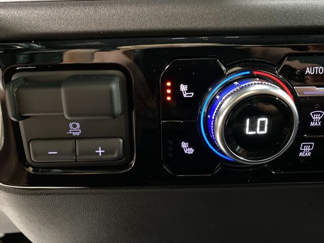 used 2025 GMC Sierra 1500 car, priced at $46,405