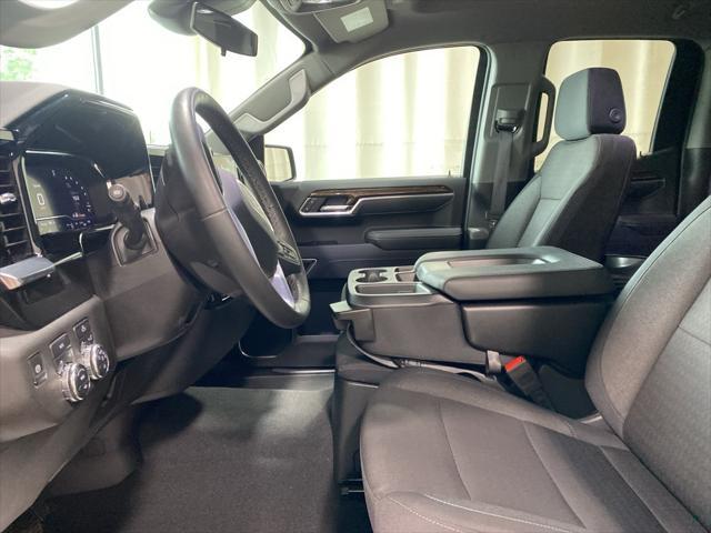 used 2025 GMC Sierra 1500 car, priced at $46,405