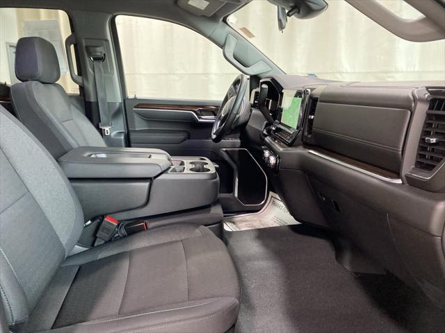 used 2025 GMC Sierra 1500 car, priced at $46,405