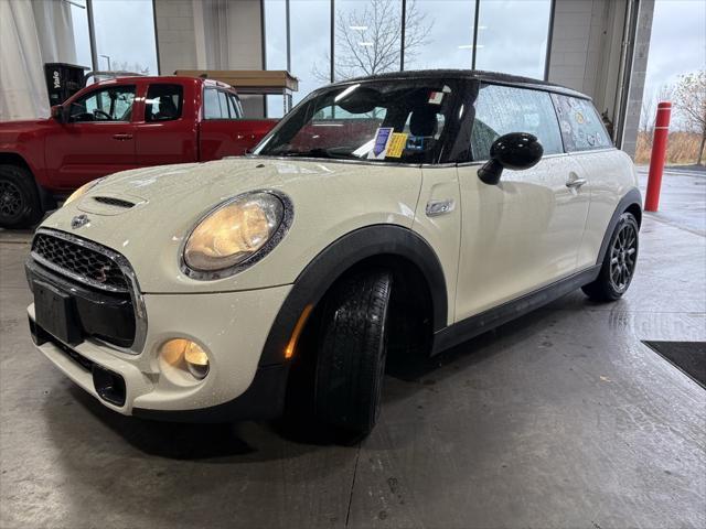 used 2016 MINI Hardtop car, priced at $11,902