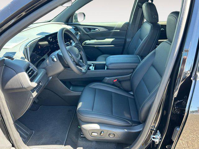 new 2025 Chevrolet Traverse car, priced at $46,990