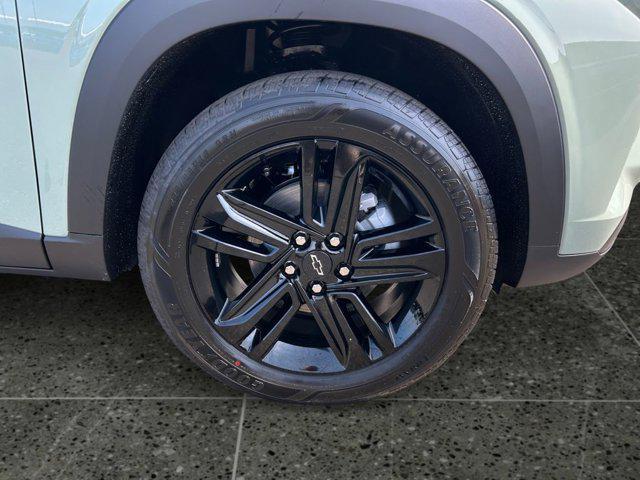 new 2025 Chevrolet Trax car, priced at $25,990