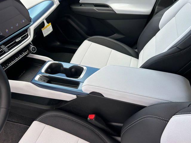 new 2025 Chevrolet Equinox EV car, priced at $46,490