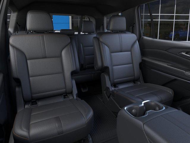 new 2025 Chevrolet Traverse car