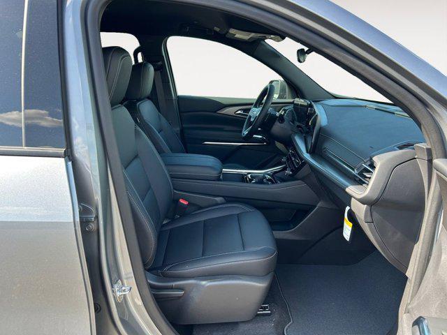 new 2025 Chevrolet Traverse car, priced at $43,450