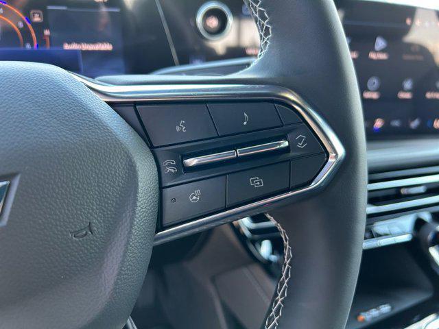 new 2025 Chevrolet Traverse car, priced at $43,450