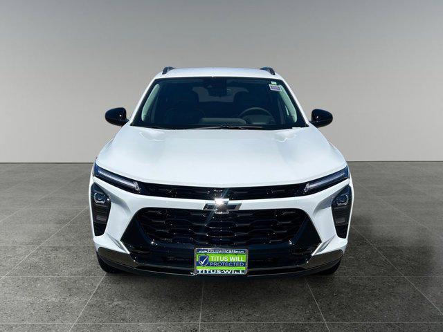 new 2025 Chevrolet Trax car, priced at $25,990