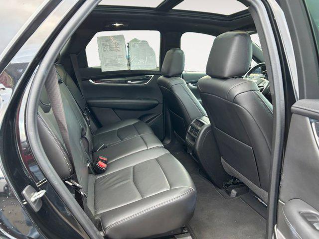 used 2022 Cadillac XT5 car, priced at $31,650