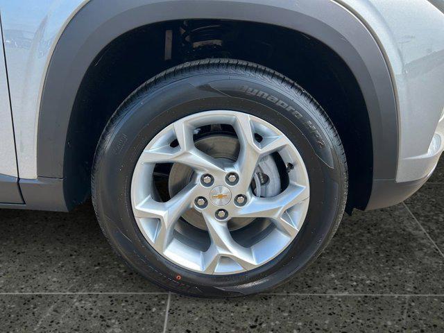 new 2025 Chevrolet Trax car, priced at $23,560