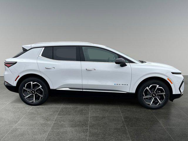 new 2025 Chevrolet Equinox EV car, priced at $46,990