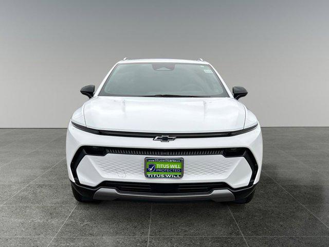 new 2025 Chevrolet Equinox EV car, priced at $46,990