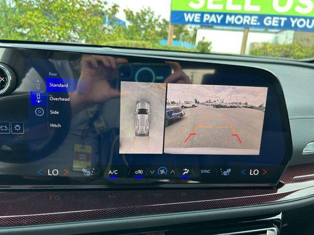 new 2026 Chevrolet Traverse car, priced at $52,058