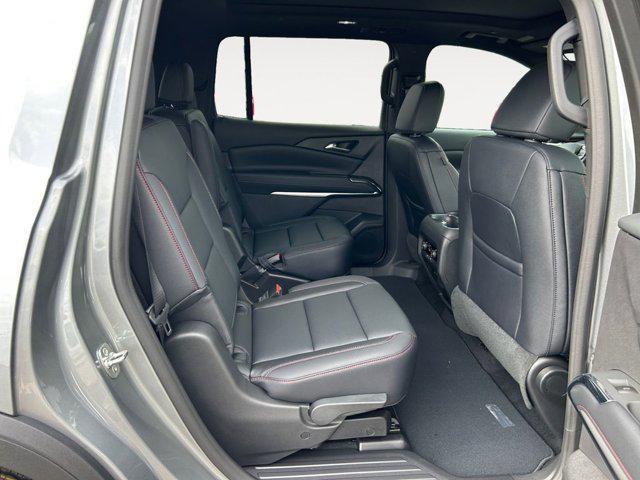 new 2026 Chevrolet Traverse car, priced at $52,058