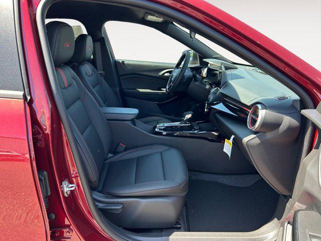 new 2025 Chevrolet Trax car, priced at $25,990