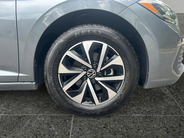 used 2024 Volkswagen Jetta car, priced at $20,950