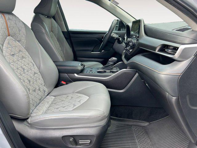 used 2023 Toyota Highlander Hybrid car, priced at $44,750