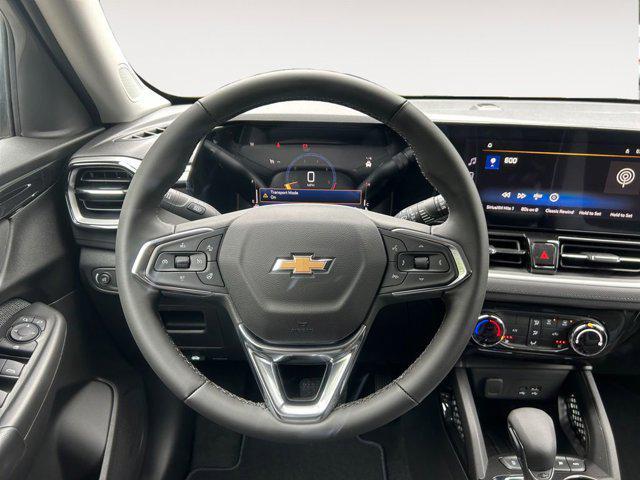 new 2025 Chevrolet TrailBlazer car, priced at $28,585