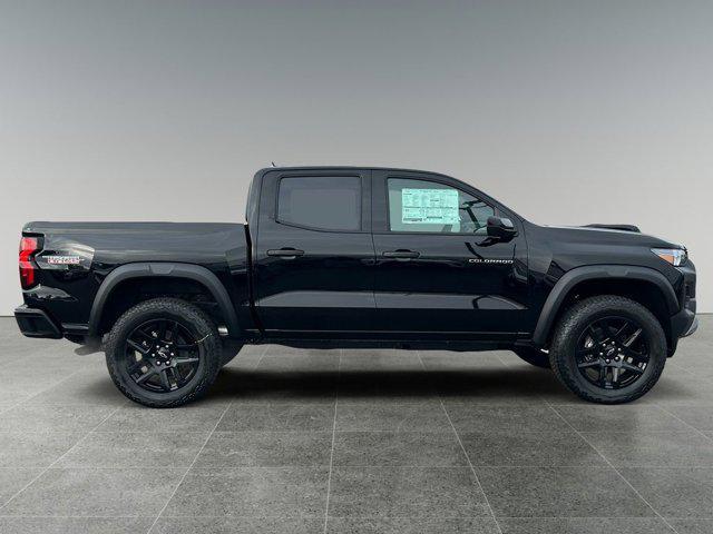 new 2024 Chevrolet Colorado car, priced at $39,900