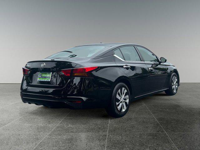 used 2022 Nissan Altima car, priced at $17,950