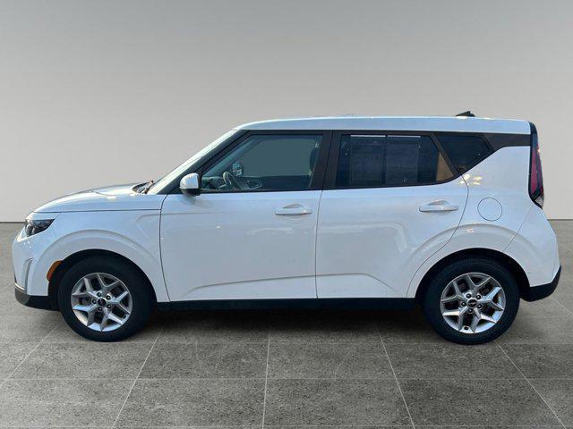 used 2023 Kia Soul car, priced at $16,767