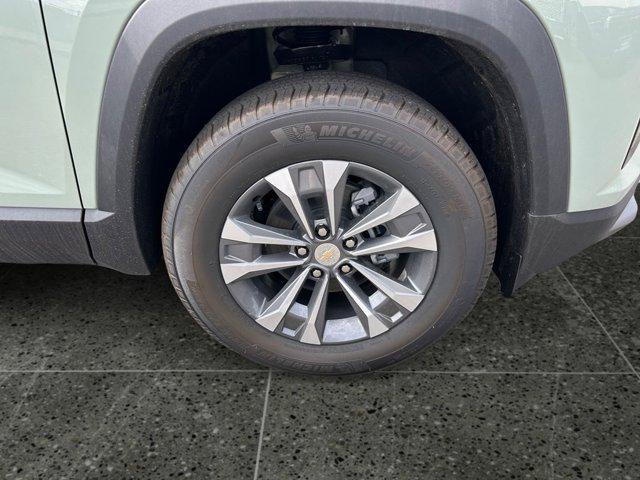 new 2026 Chevrolet Equinox car, priced at $31,990