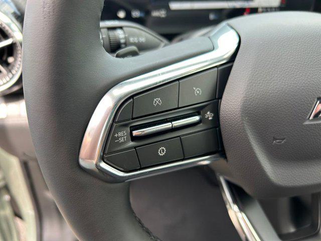 new 2026 Chevrolet Equinox car, priced at $31,990